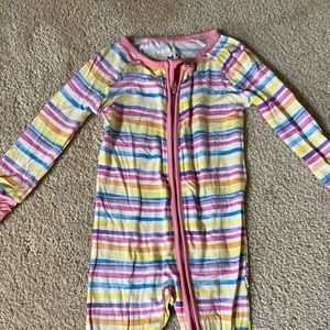 Little sleepies zippy size 3-6months